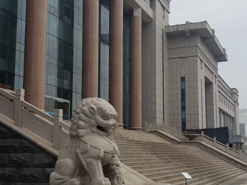深圳律師來講講違法強拆致使家中財物損壞怎么辦