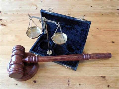 龍觀東路律師解答過失殺人刑事法